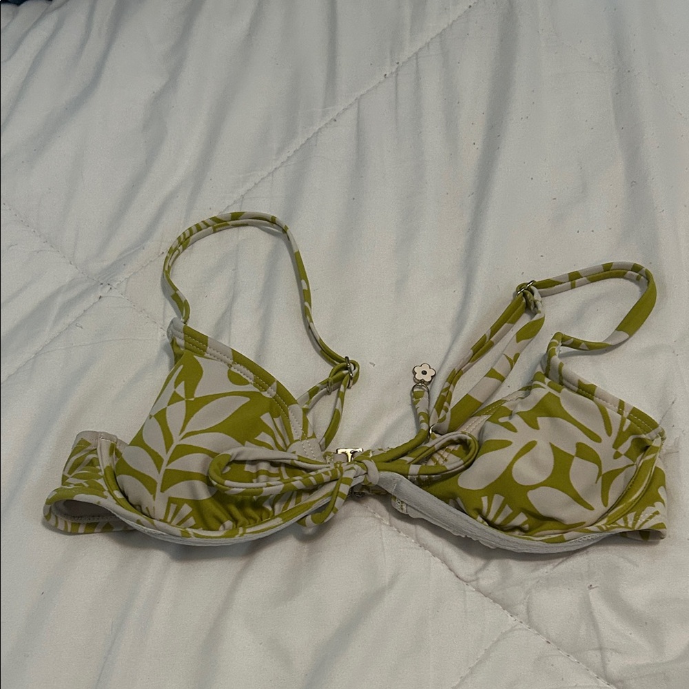 Green and White Leaf Print Bikini Top